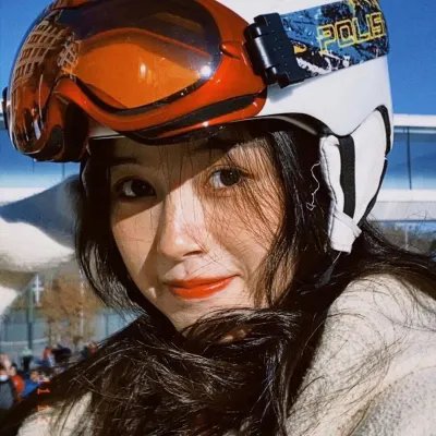 动态漫画·开局强吻裂口女
